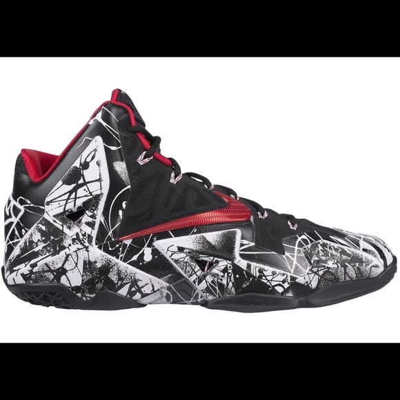 Nike LeBron 11 Graffiti